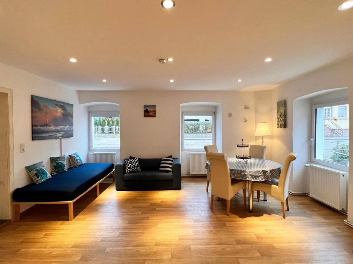 Ferienwohnung Elfriede - Wlan, 2 Baeder, Kueche, Freisitz, 2 Parkplaetze, Im Ortskern Malterdingen Extérieur photo
